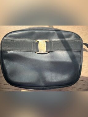 Salvatore Ferragamo Vara Bow Black Leather Shoulder Bag Italy